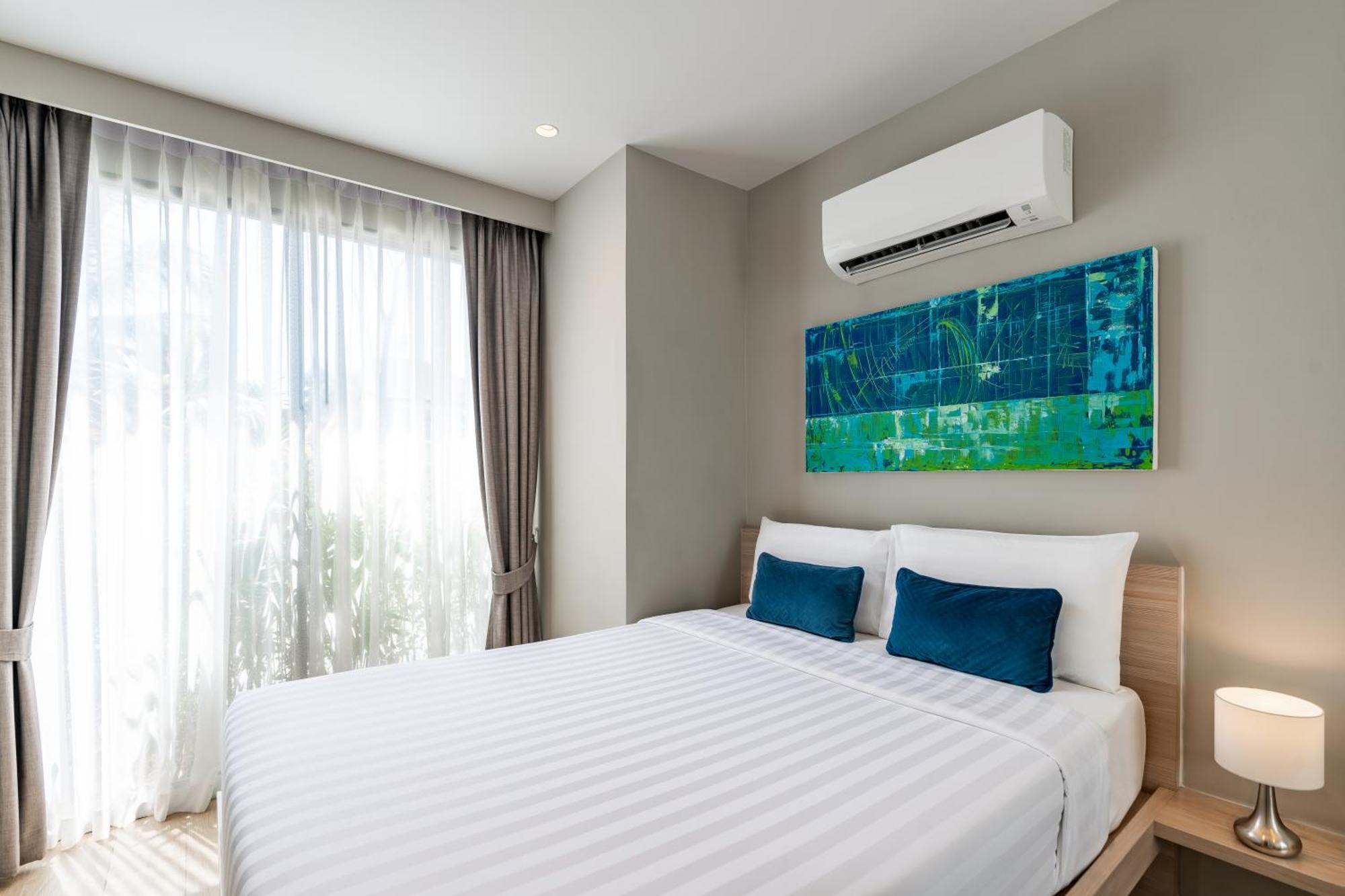 Diamond Resort Phuket Official Account Pantai Bang Tao Bagian luar foto
