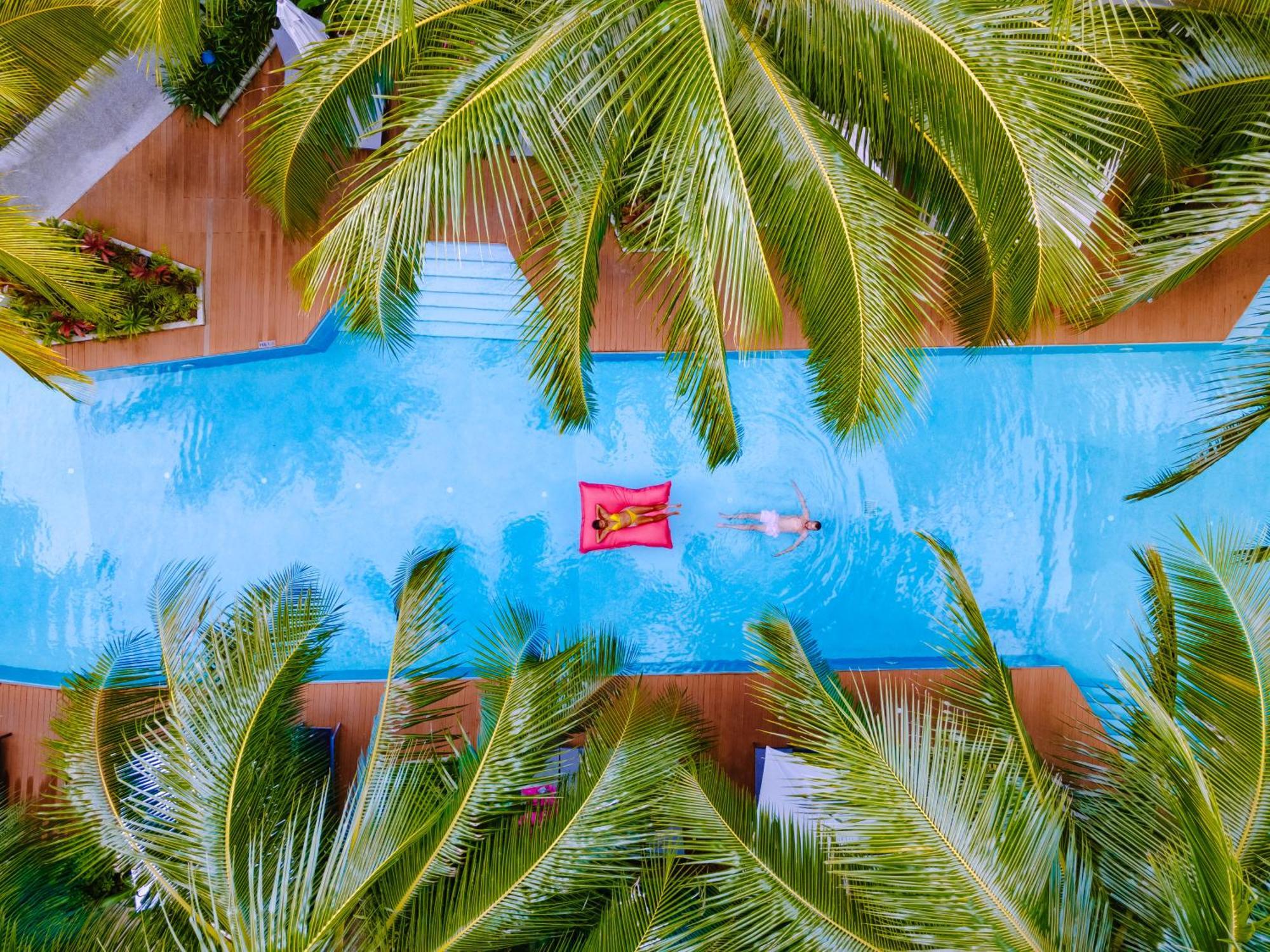 Diamond Resort Phuket Official Account Pantai Bang Tao Bagian luar foto